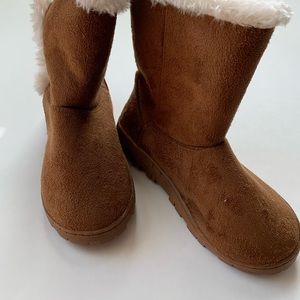 Kids winter ❄️ boots